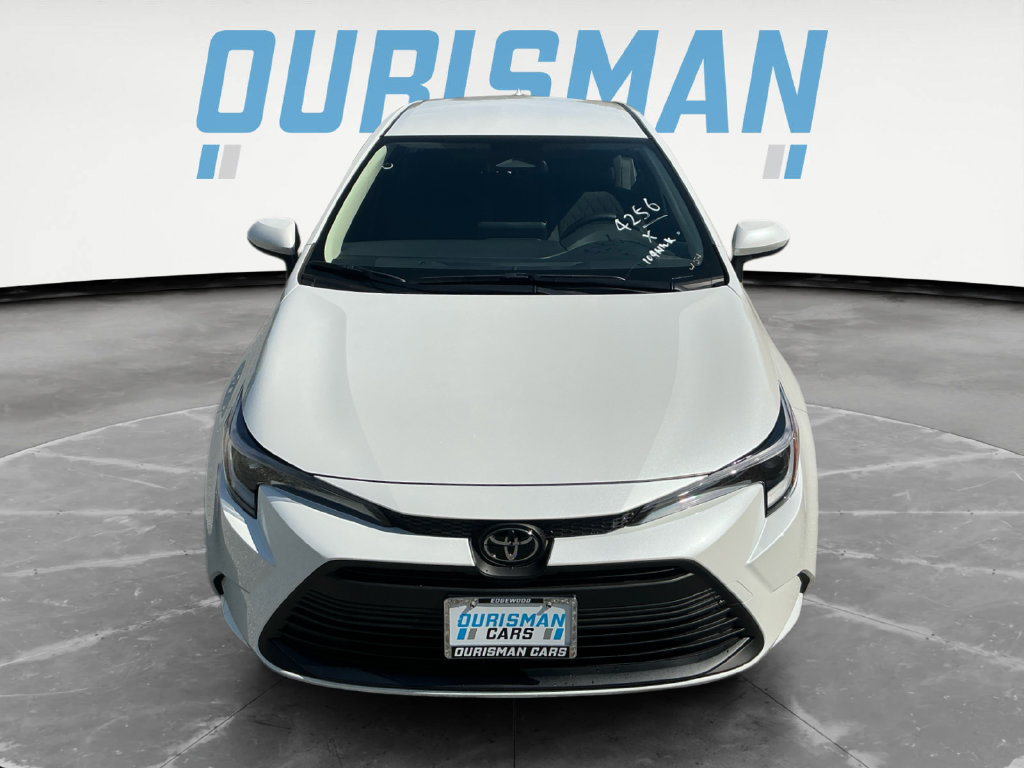 New 2026 Toyota Corolla LE FWD image 9