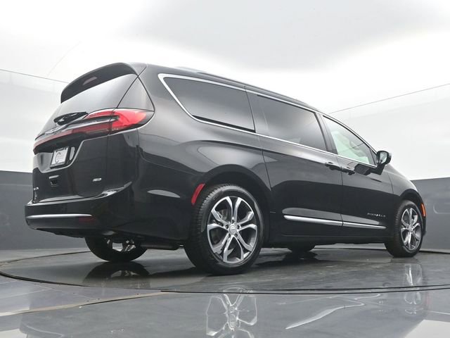 New 2026 Chrysler Pacifica Pinnacle image 43