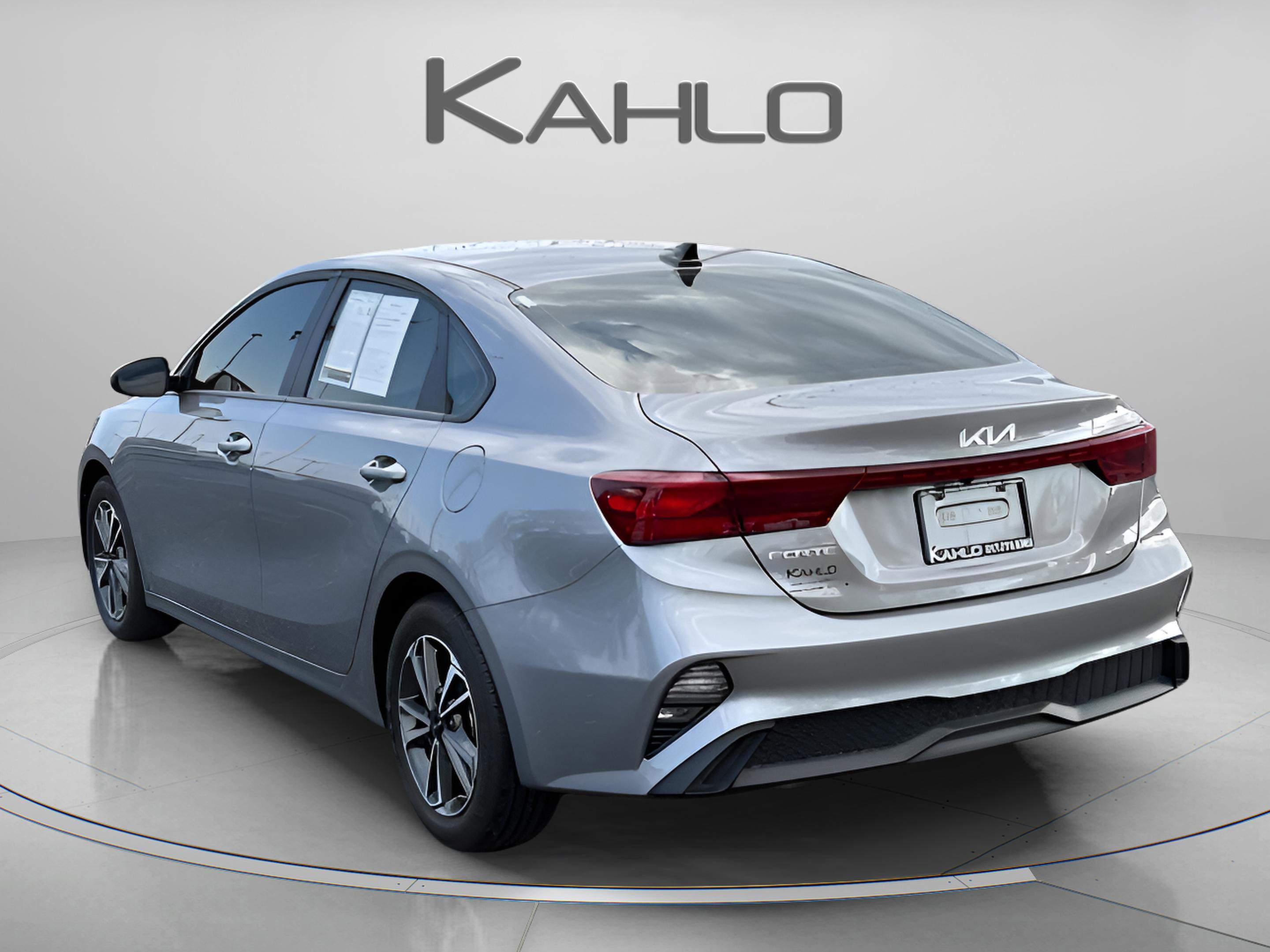 Used 2024 Kia Forte LXS FWD image 3