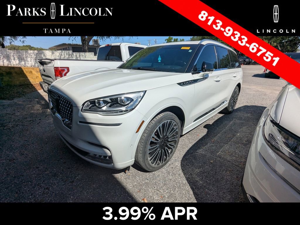 Used 2023 Lincoln Aviator Black Label AWD/4WD image 4