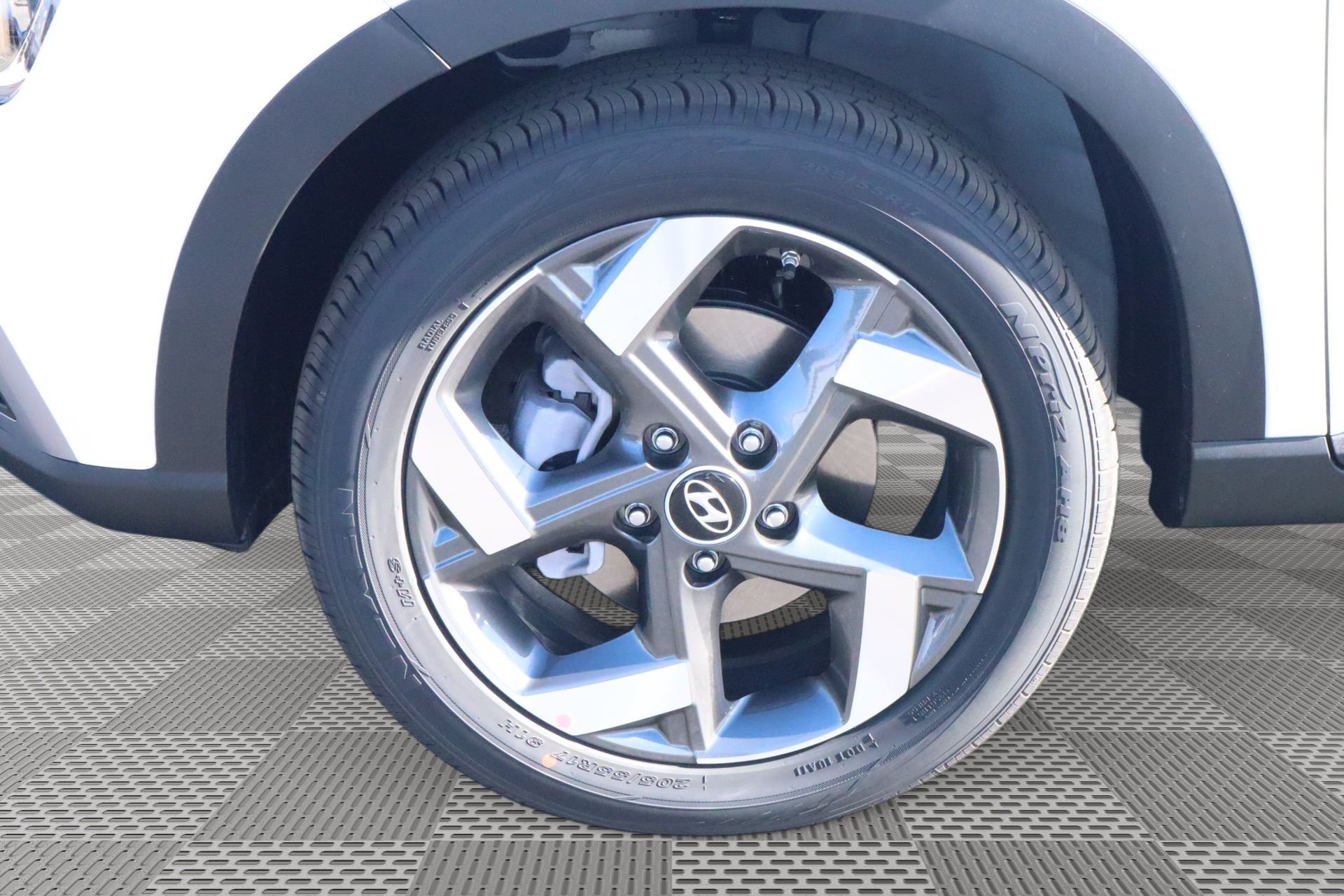 New 2026 Hyundai Venue SEL FWD image 4