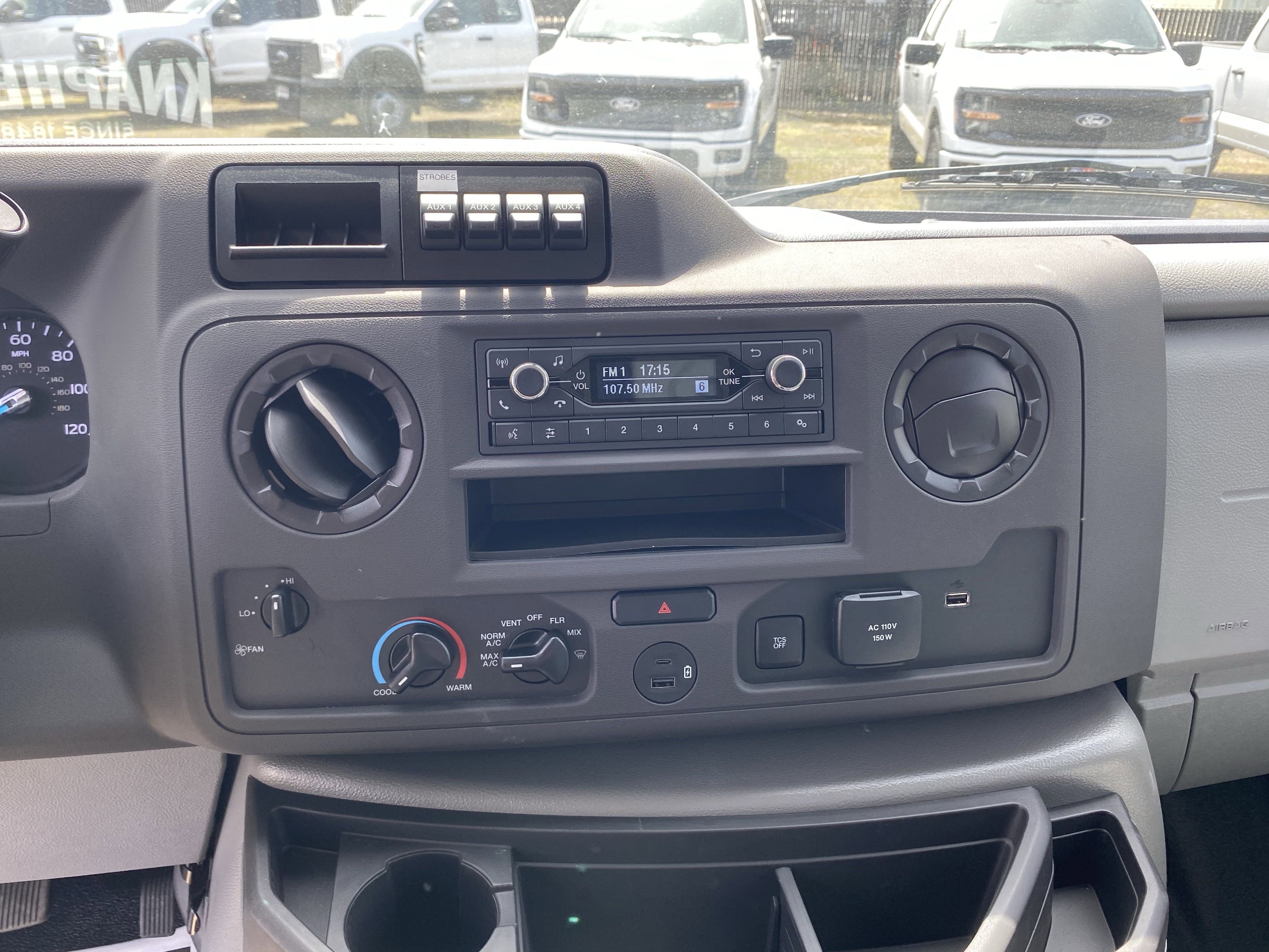 New 2026 Ford E-350 and Econoline 350 Super Duty w/ Power Equipment Group image 19