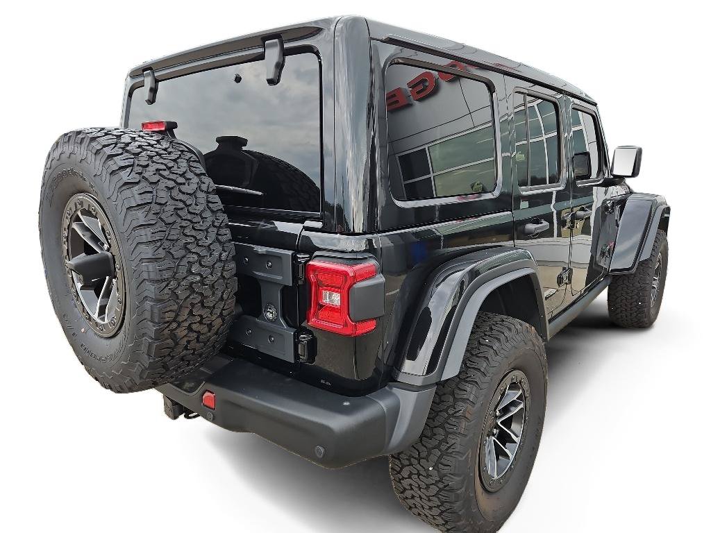 Used 2025 Jeep Wrangler Unlimited Rubicon AWD/4WD image 5
