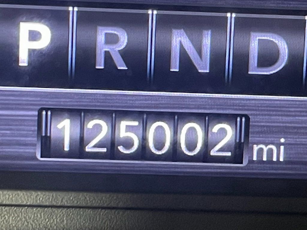 Used 2020 RAM 1500 Laramie image 17