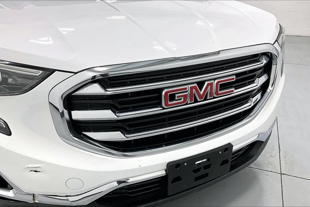 Used 2019 GMC Terrain SLT w/ Preferred Package FWD image 32