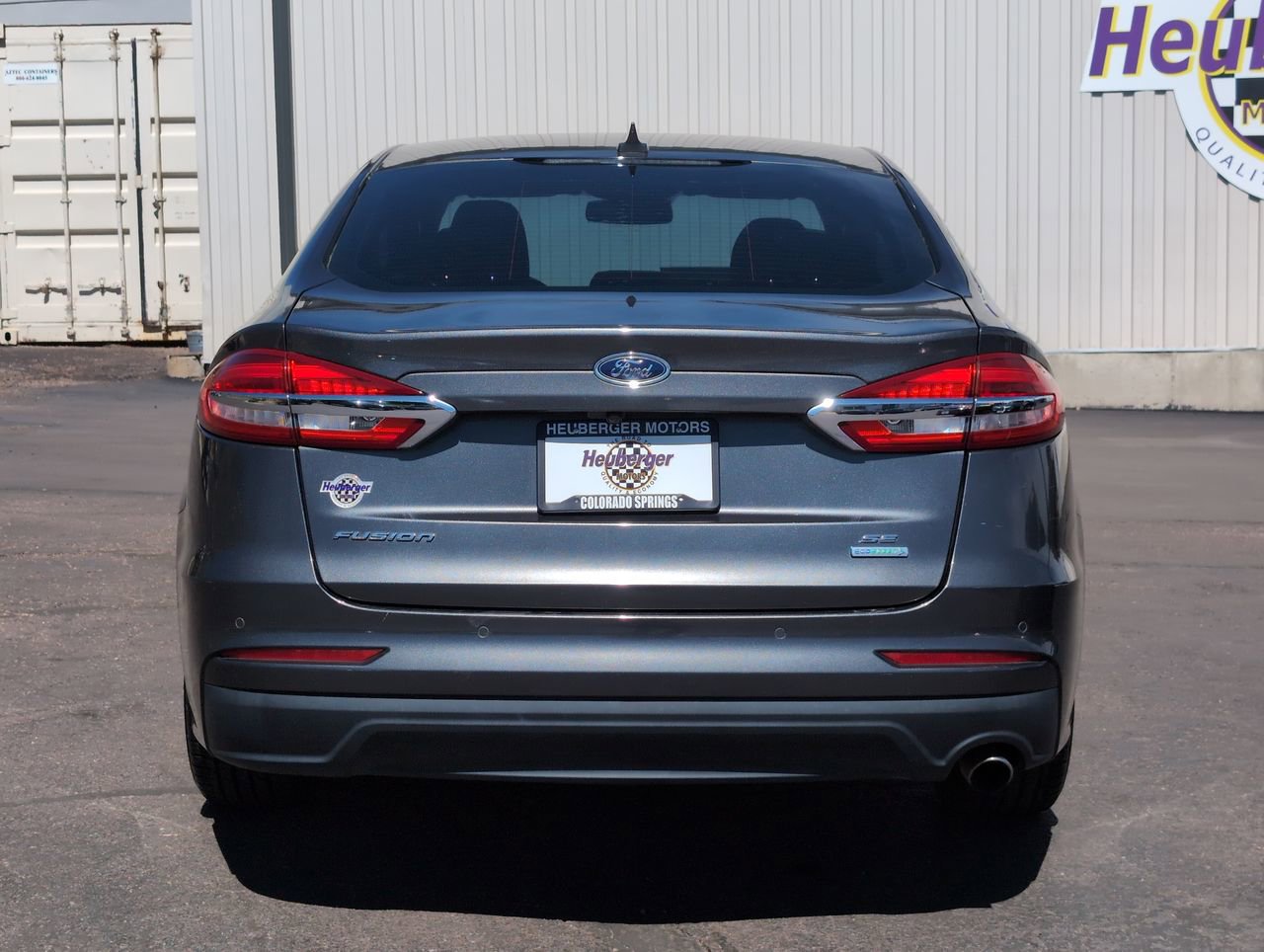 Used 2020 Ford Fusion SE FWD image 6