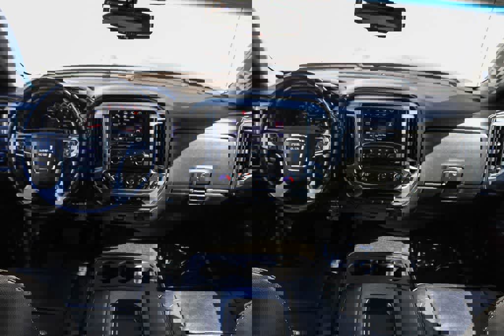 Used 2015 GMC Sierra 1500 SLT w/ SLT Crew Cab Value Package RWD image 11