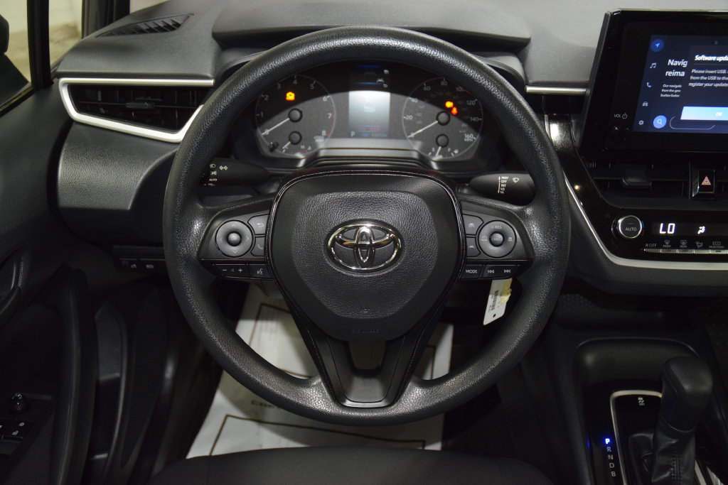 Used 2023 Toyota Corolla LE FWD image 30