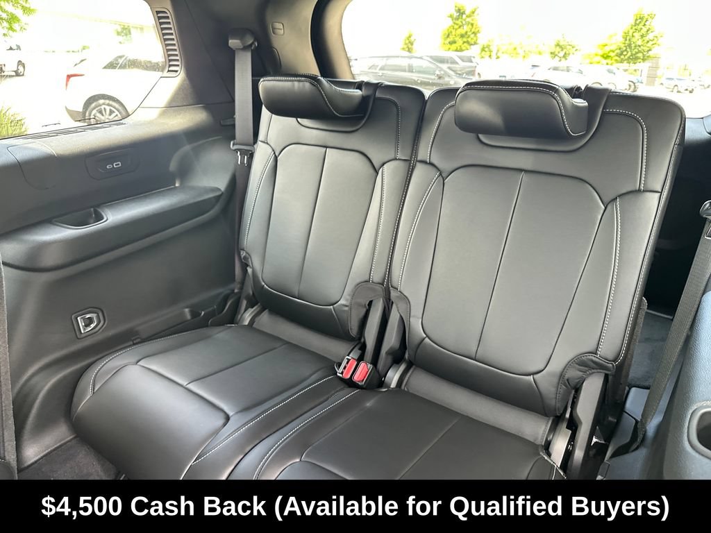 New 2026 Jeep Grand Cherokee L Limited w/ Trailer Tow Package AWD/4WD image 35