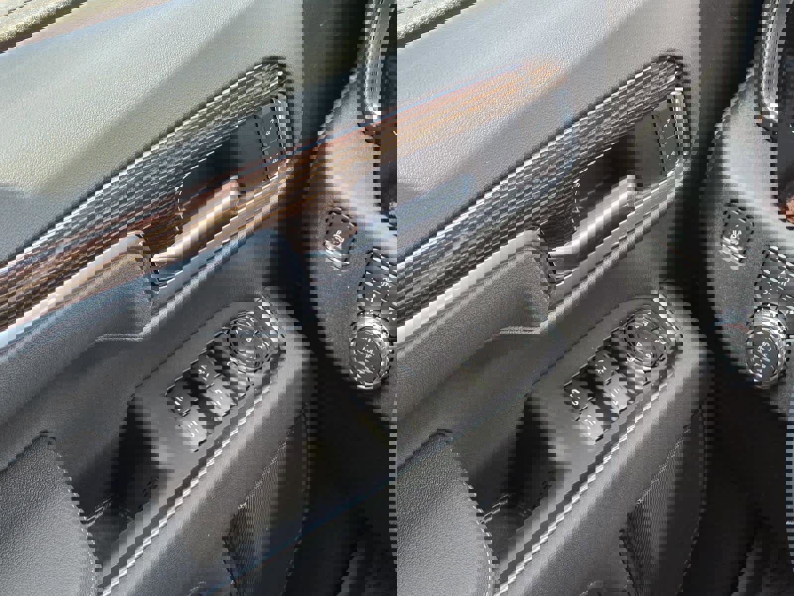 New 2026 GMC Sierra 1500 Elevation w/ Elevation Select Package image 18