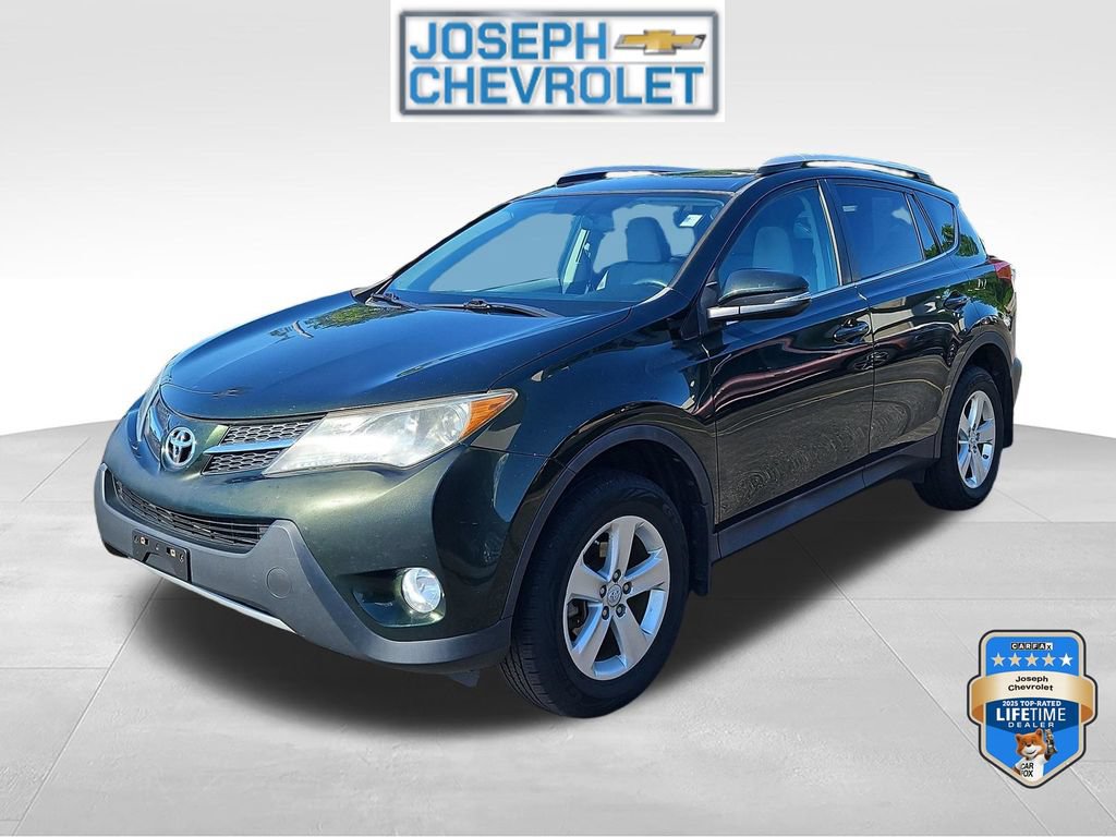 Used 2013 Toyota RAV4 XLE AWD/4WD image 2
