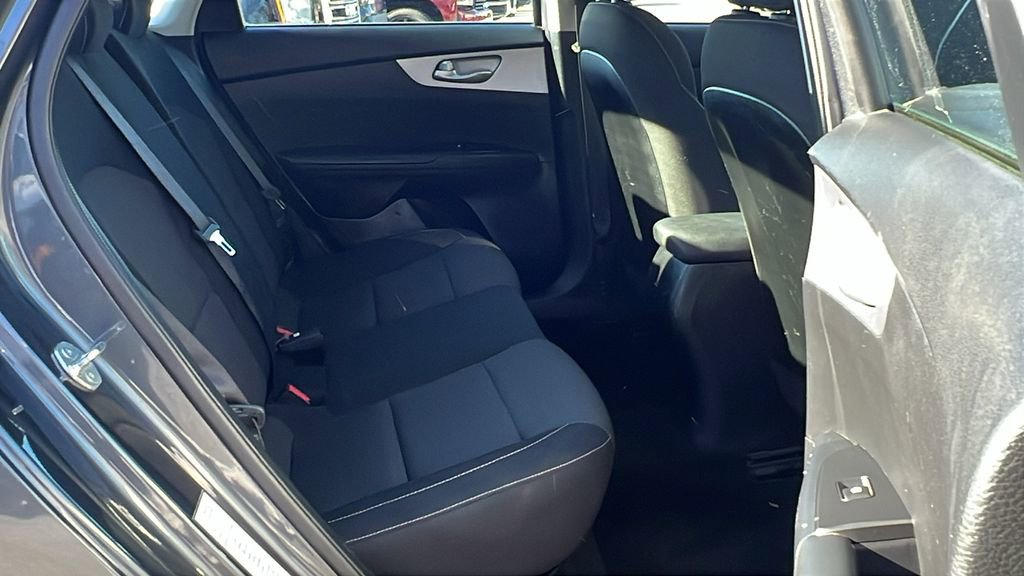 Used 2024 Kia Forte LXS image 13