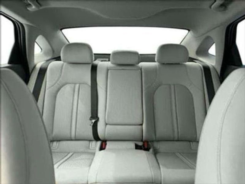 New 2025 Hyundai Sonata SEL image 18