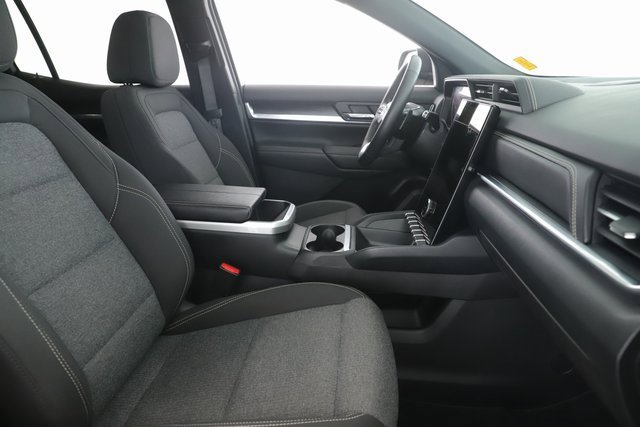 Used 2025 GMC Terrain Elevation image 28