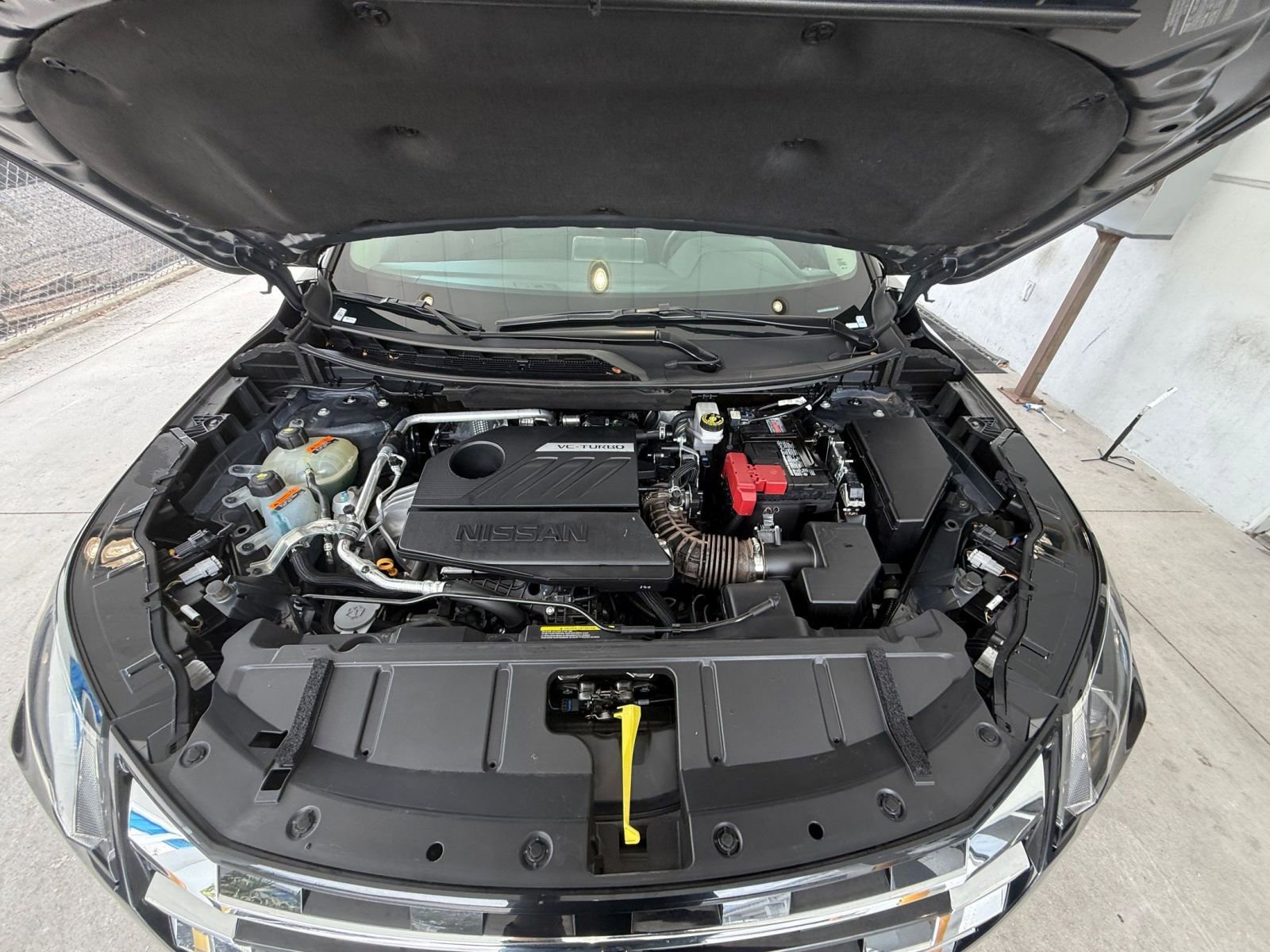 Used 2025 Nissan Rogue SV FWD image 34
