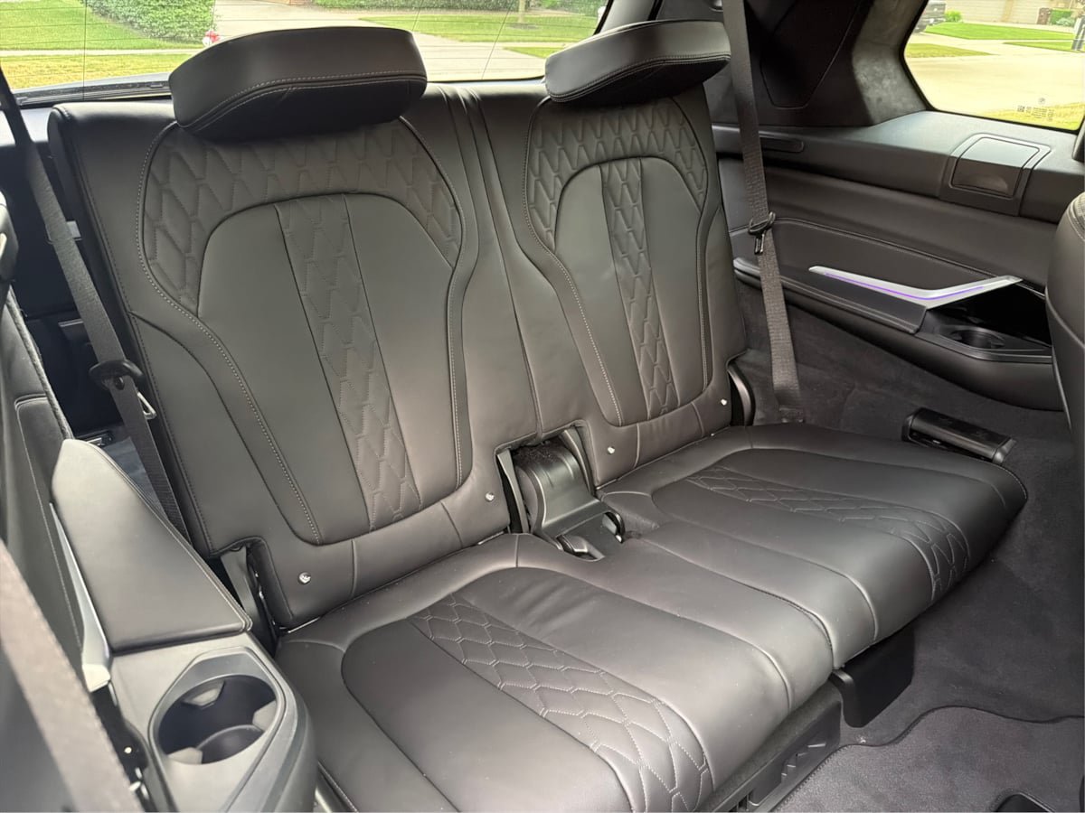 Used 2024 BMW X7 M60i w/ Executive Package AWD/4WD image 34