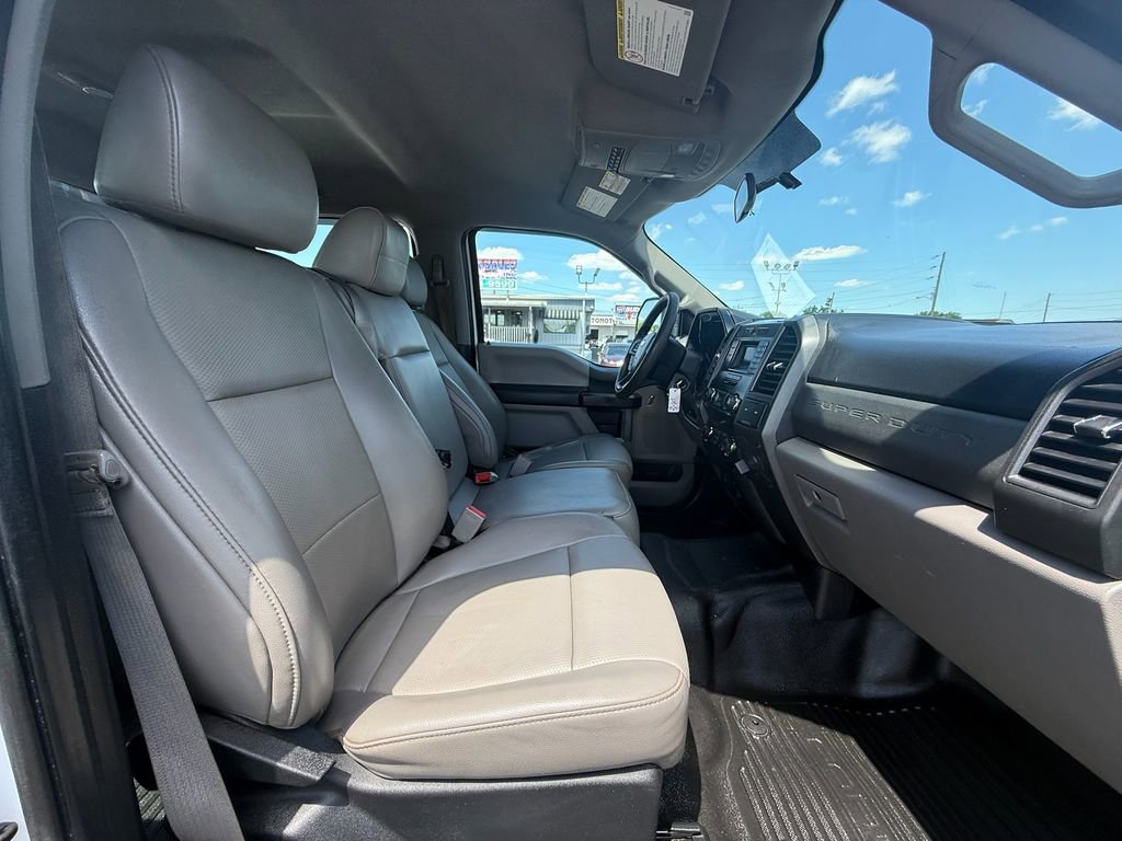 Used 2019 Ford F550 2WD Crew Cab Super Duty image 23
