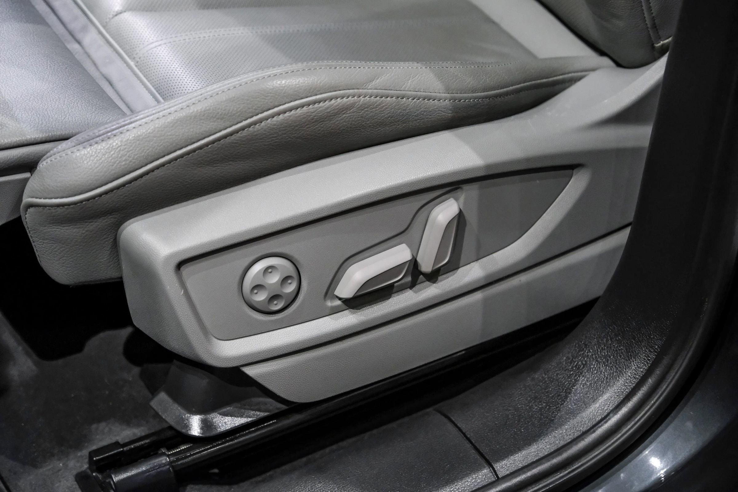 Used 2018 Audi Q5 Prestige image 39