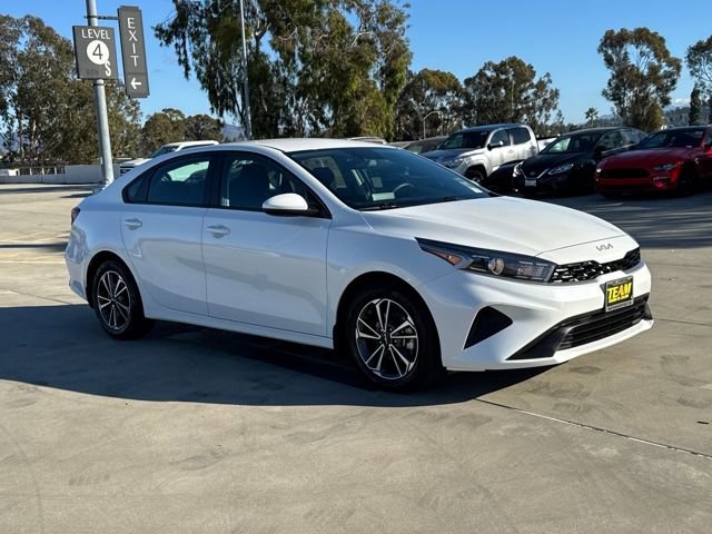 Used 2023 Kia Forte LXS image 6