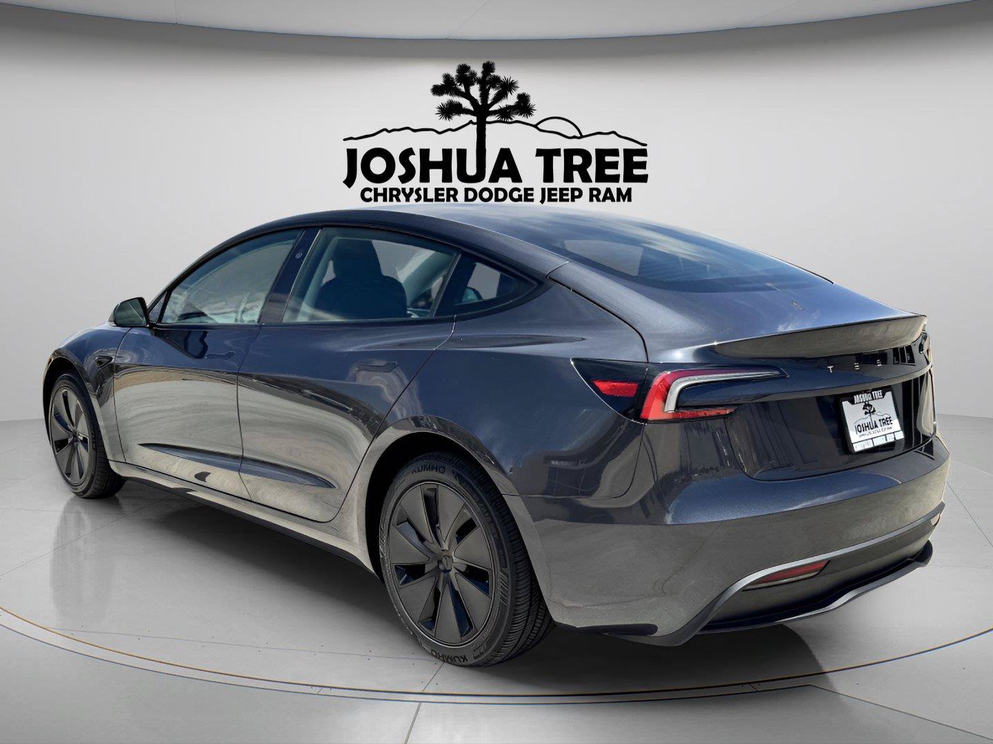 Used 2025 Tesla Model 3 Long Range RWD image 5