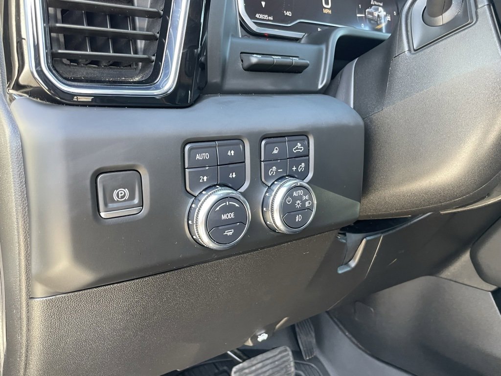 Used 2024 GMC Sierra 2500 Denali w/ Technology Package image 10