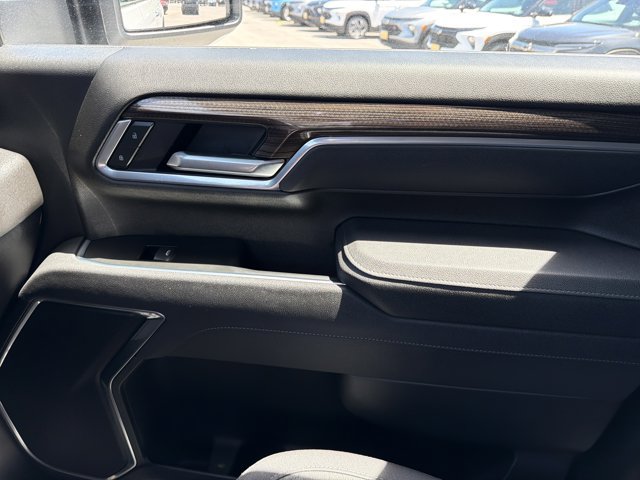 Used 2026 Chevrolet Silverado 2500 LT w/ Z71 Chrome Sport Edition AWD/4WD image 24