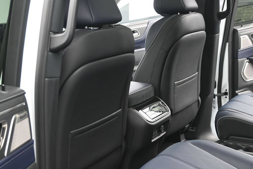 New 2027 INFINITI QX80 Sensory w/ Sport Exterior Package AWD/4WD image 21