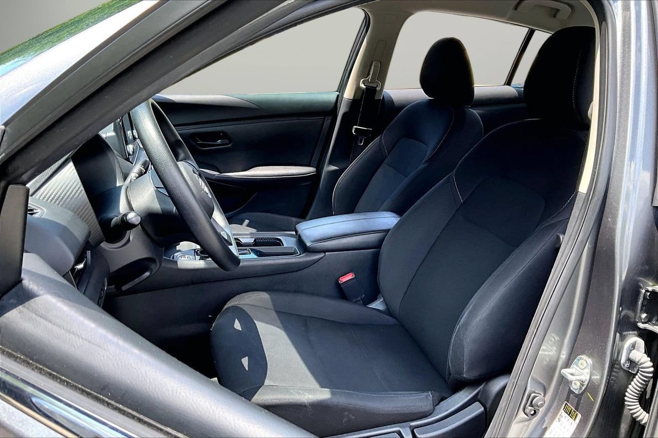 Used 2024 Nissan Sentra S FWD image 19