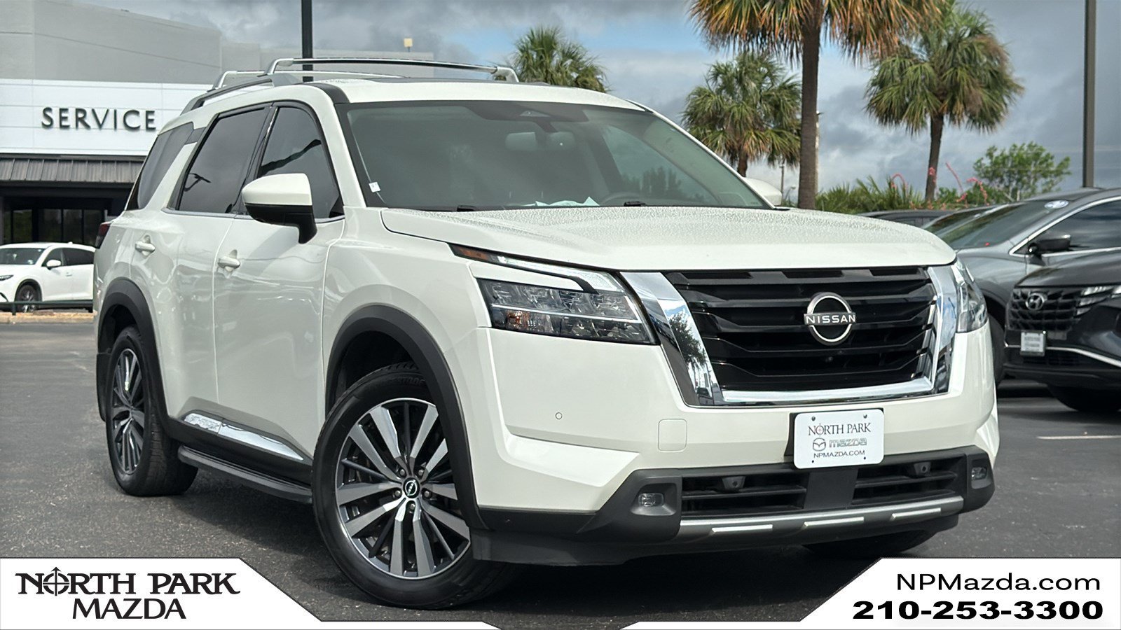 Used 2022 Nissan Pathfinder Platinum w/ Lighting Package (N93) FWD video 1