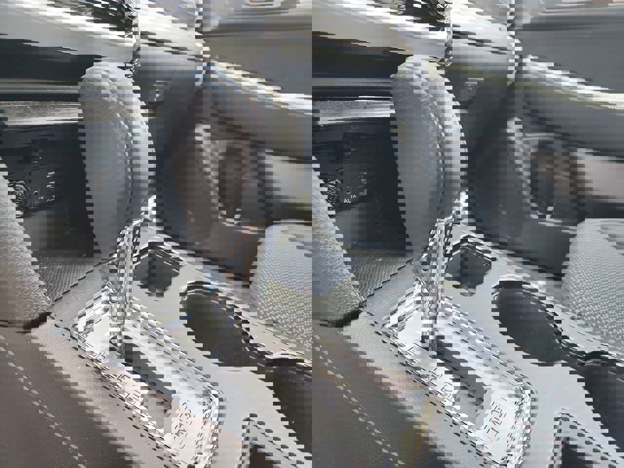 Used 2018 Subaru Outback 2.5i Premium image 14