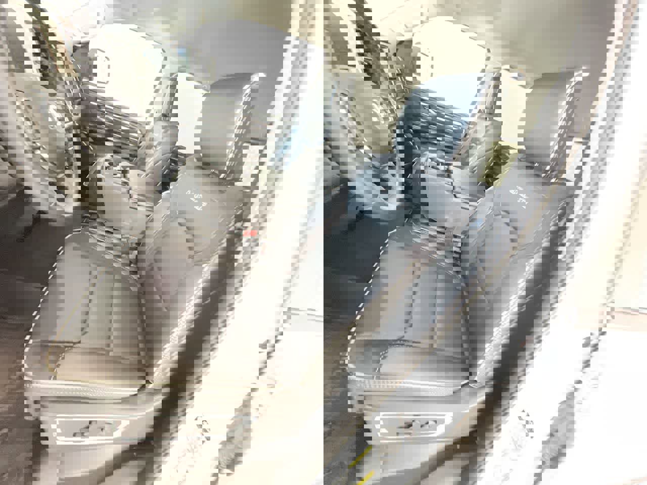 Used 2022 RAM 1500 Laramie image 11