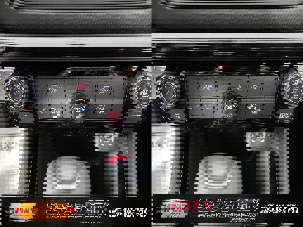 New 2026 Jeep Compass Latitude image 23