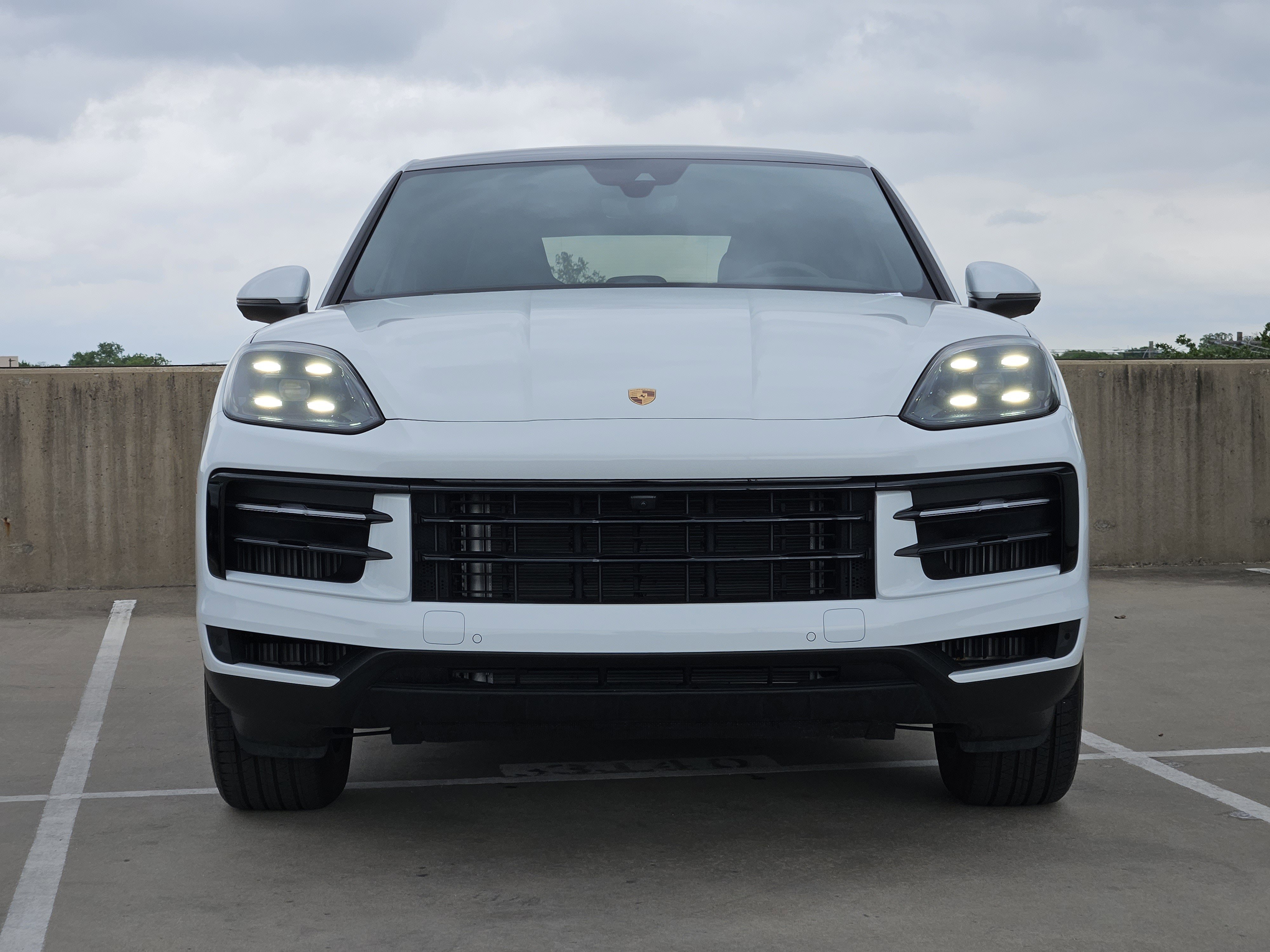 Certified 2026 Porsche Cayenne Coupe image 11
