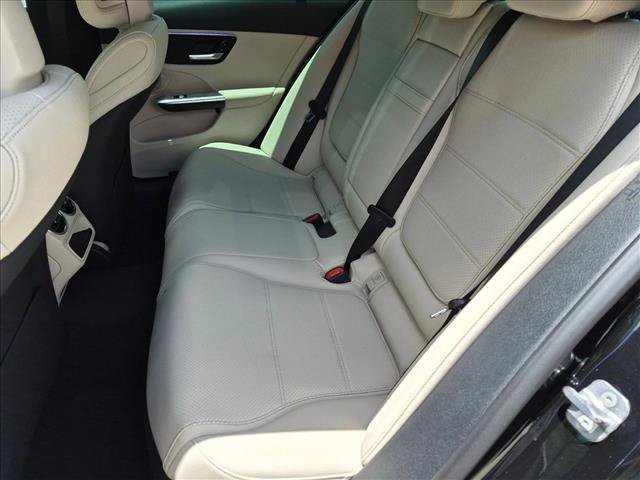 New 2026 Mercedes-Benz C 300 4MATIC Sedan image 15