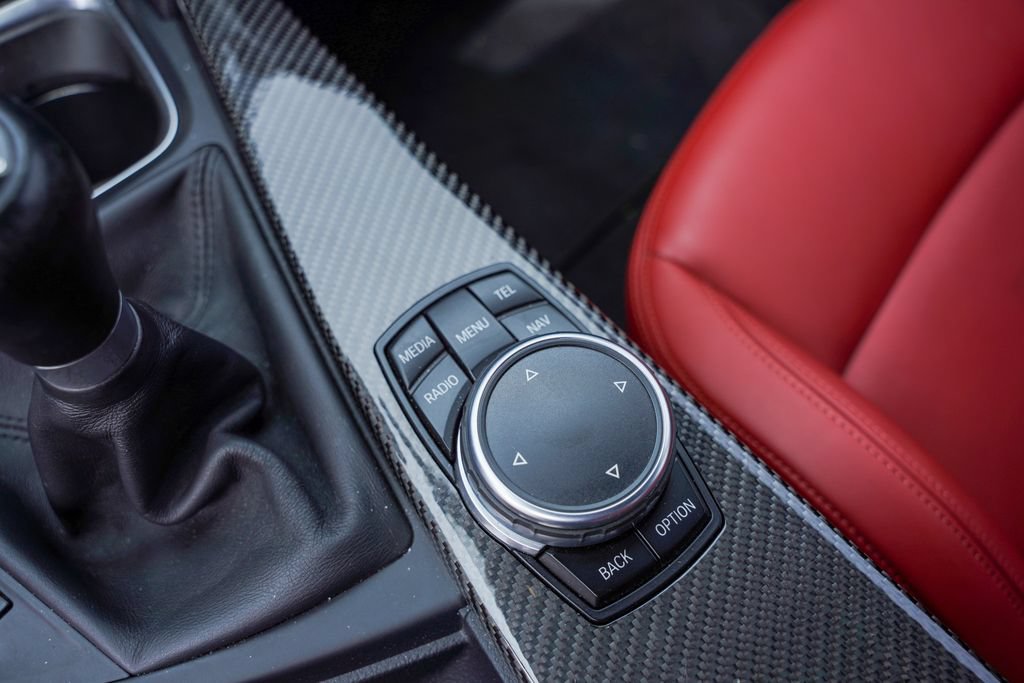 Used 2016 BMW M3 RWD image 29