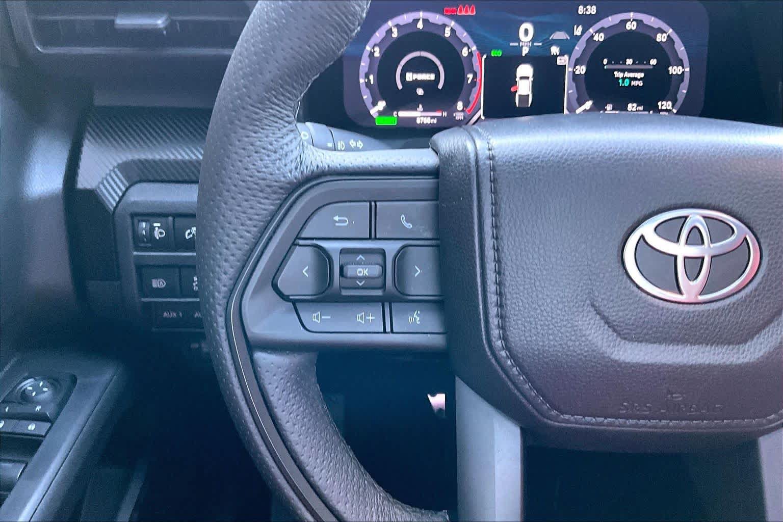 Certified 2025 Toyota Tacoma TRD Pro AWD/4WD image 24