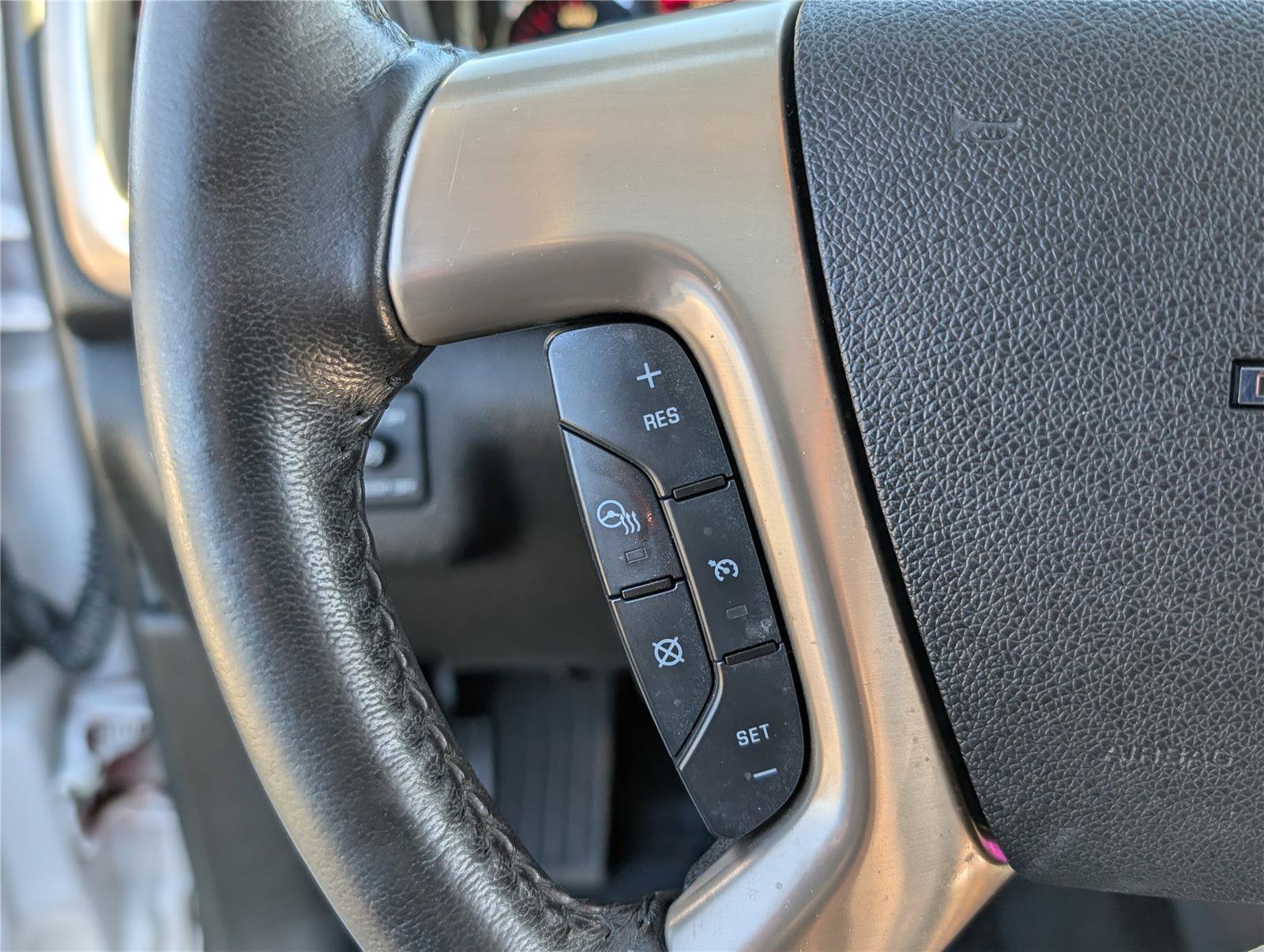 Used 2016 GMC Acadia Denali image 24