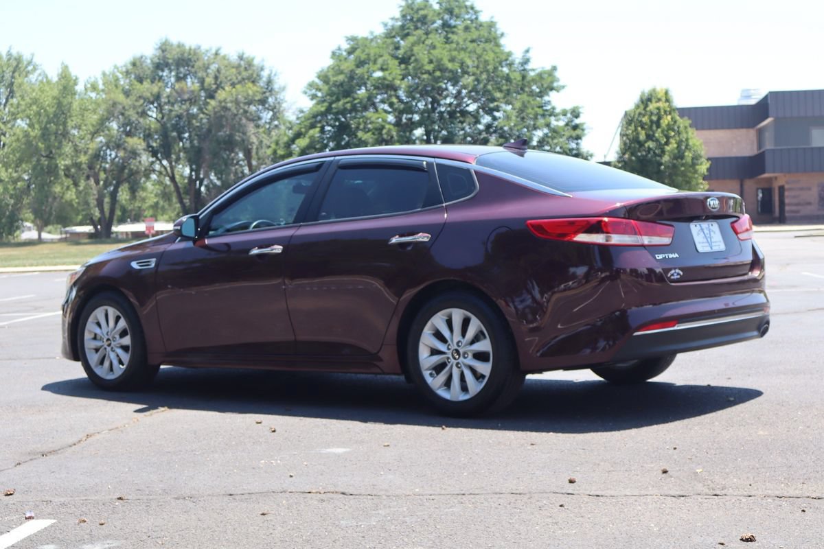 Used 2017 Kia Optima LX w/ Option Group 014 FWD image 7