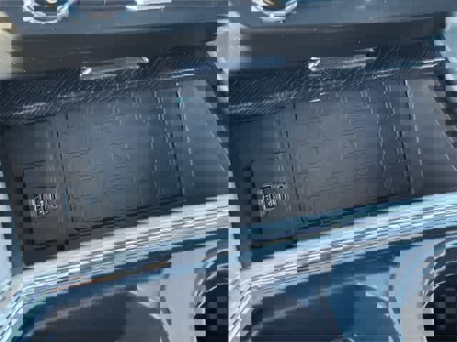 Used 2022 Ford F250 Platinum w/ FX4 Off-Road Package image 24