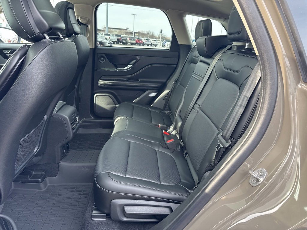 New 2026 Lincoln Corsair Reserve image 19