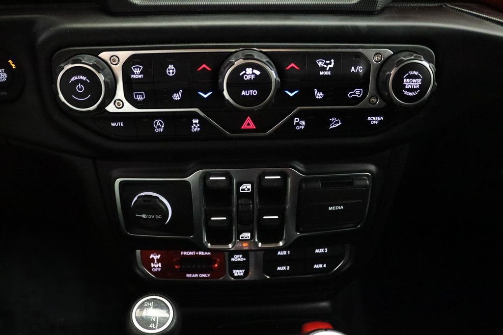Used 2021 Jeep Wrangler Unlimited Rubicon AWD/4WD image 29