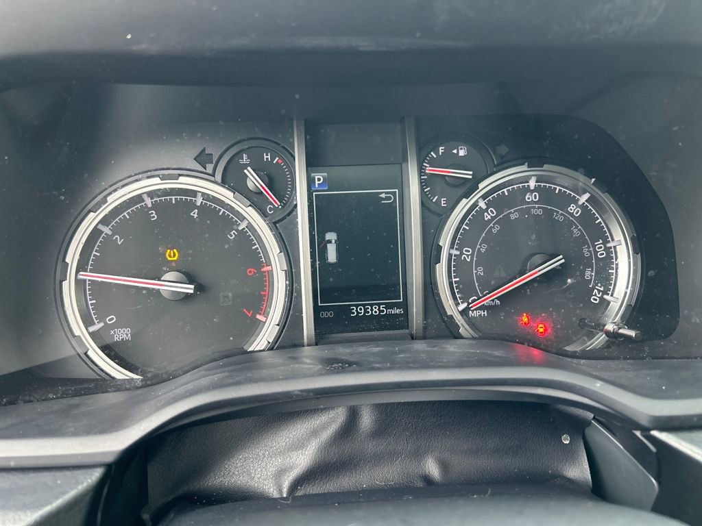 Certified 2023 Toyota 4Runner TRD Off-Road Premium image 2