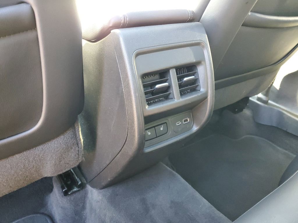 Certified 2024 Cadillac XT4 Premium Luxury image 26