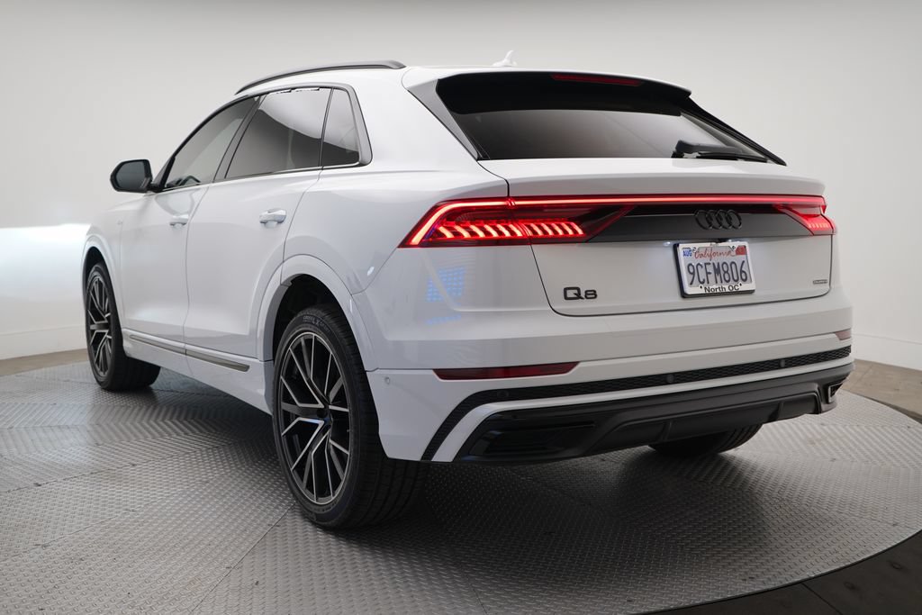 Used 2022 Audi Q8 Premium Plus AWD/4WD image 3