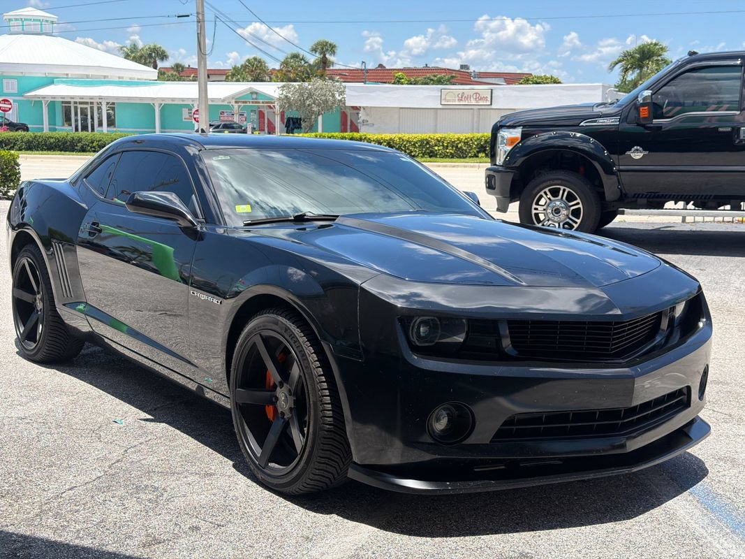 Used 2010 Chevrolet Camaro LT RWD image 7