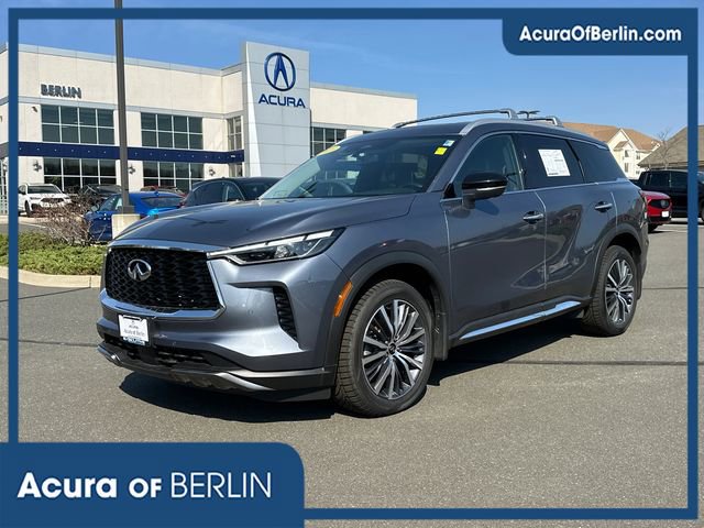 Used 2023 INFINITI QX60 Sensory w/ Vision Package AWD/4WD image 1