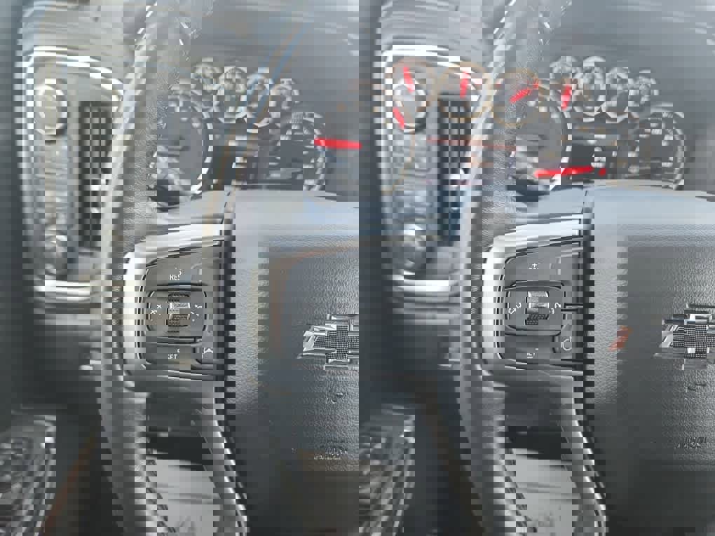 Used 2021 Chevrolet Silverado 1500 LT Trail Boss w/ Bed Protection Package image 31