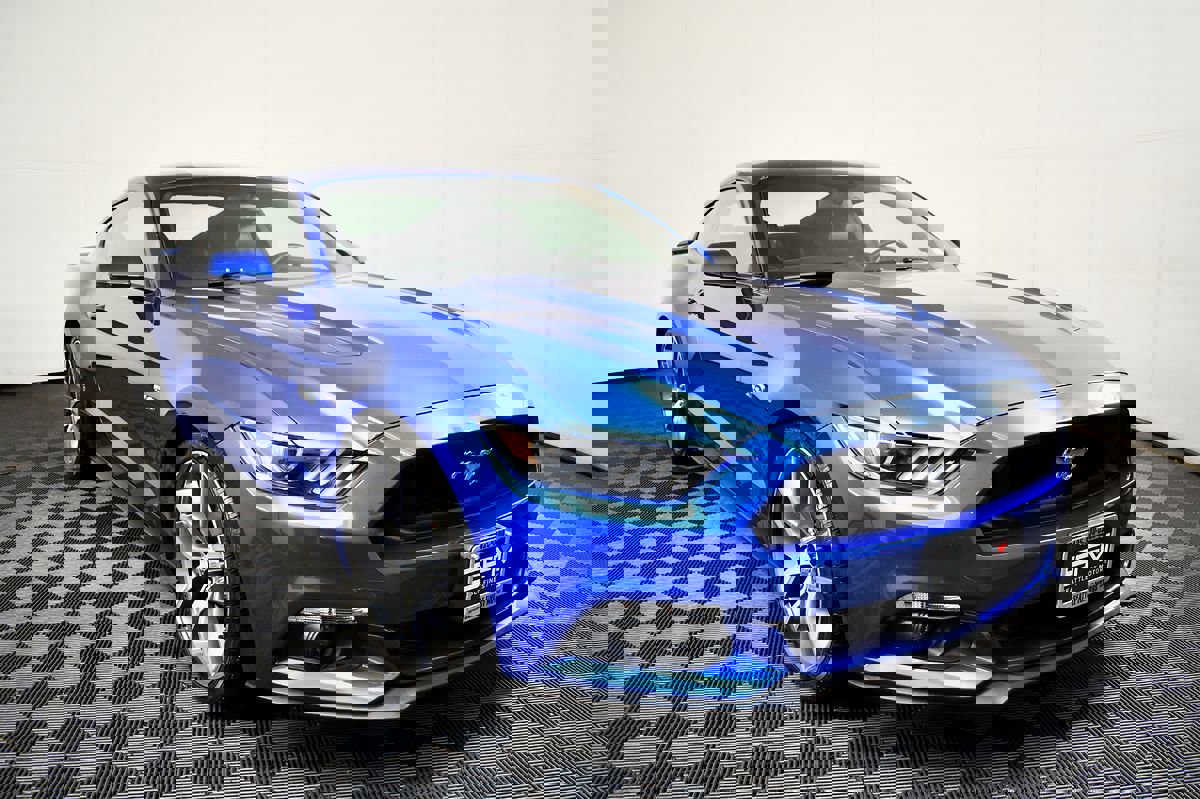 Used 2017 Ford Mustang GT Premium w/ Equipment Group 401A image 5