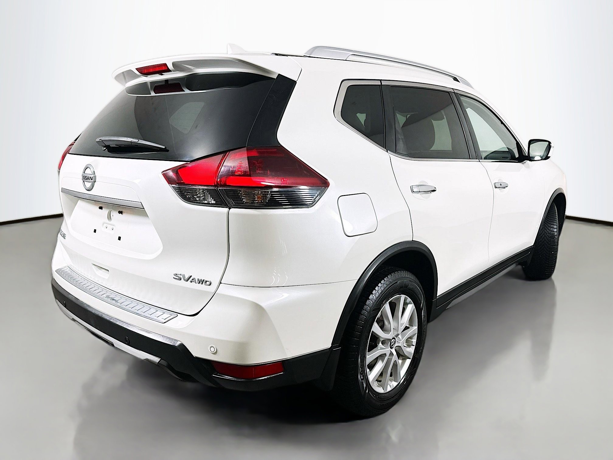 Used 2019 Nissan Rogue SV image 7