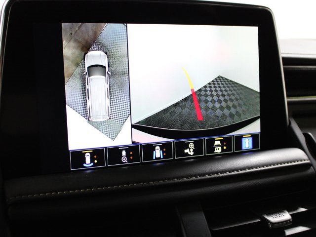 Used 2022 GMC Yukon SLT w/ SLT Premium Package image 13